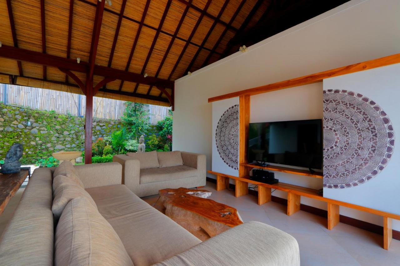 Villa Saraswati Lovina Buitenkant foto