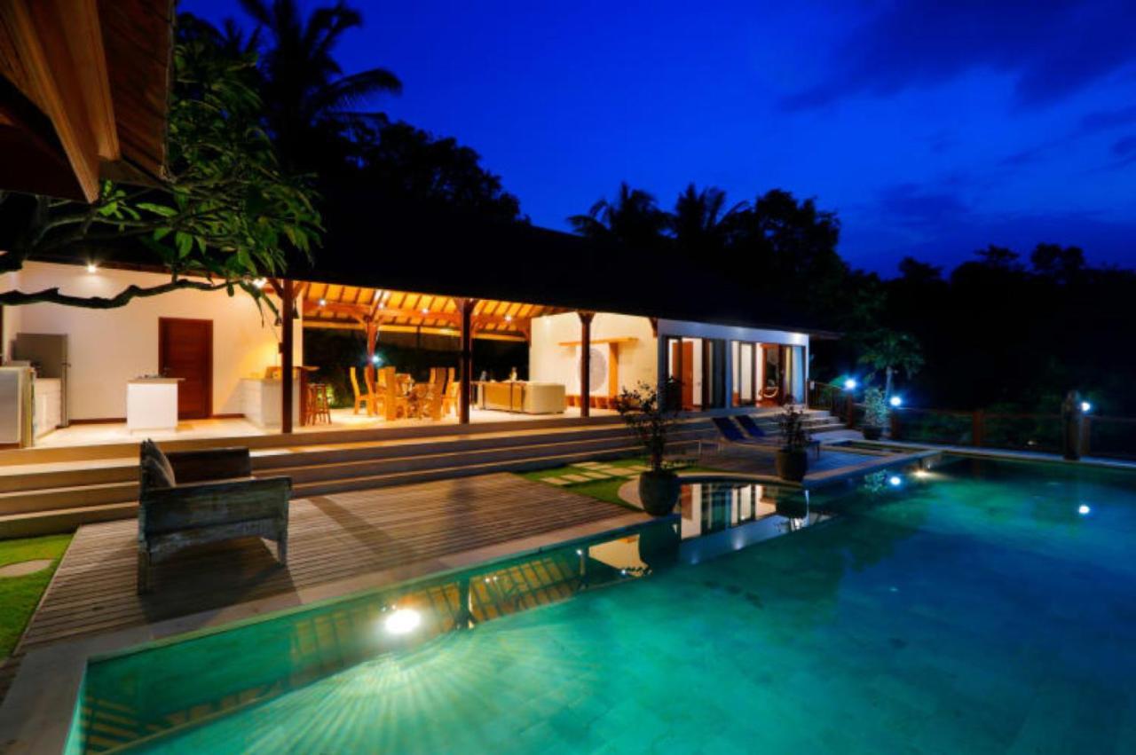 Villa Saraswati Lovina Buitenkant foto